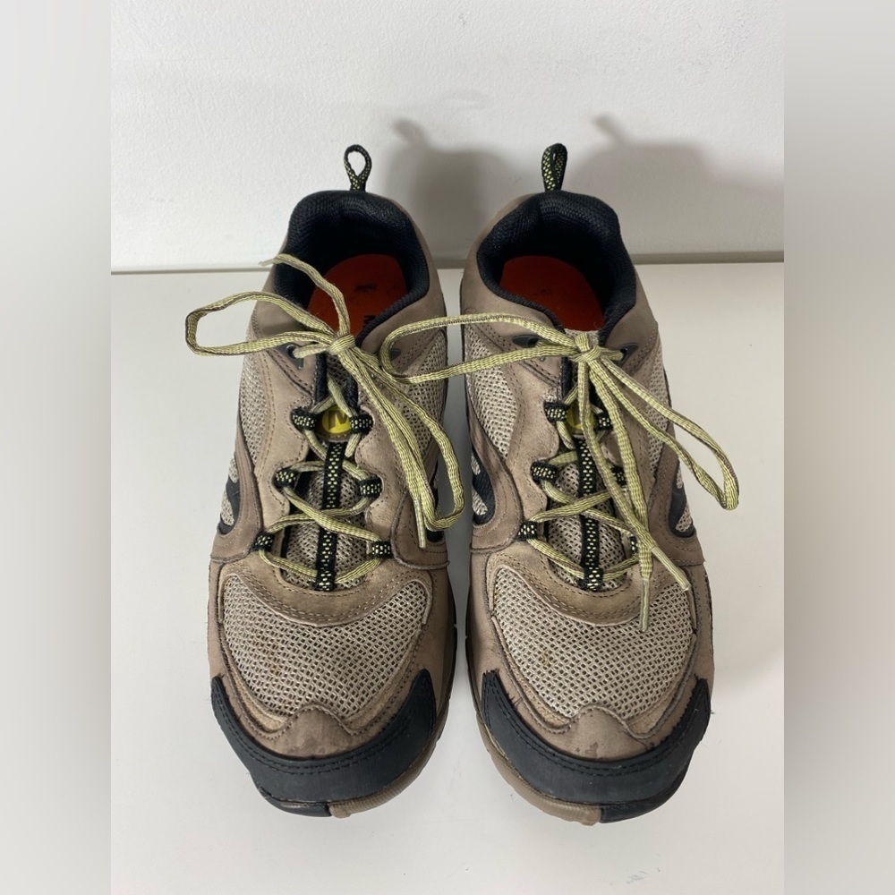 Merrell Hikers Womens Size 11 Azura Hiking Shoes Low Falcon Style J65060 Lace Up - Picture 2 of 9
